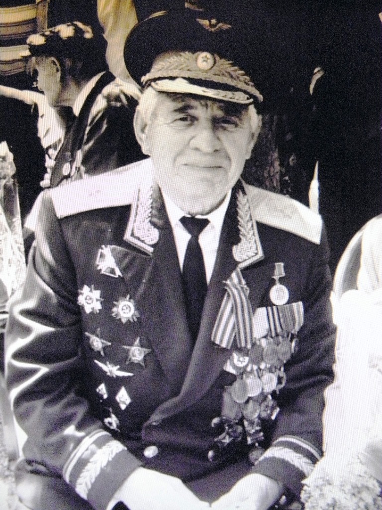 Генерал В. Тостановский